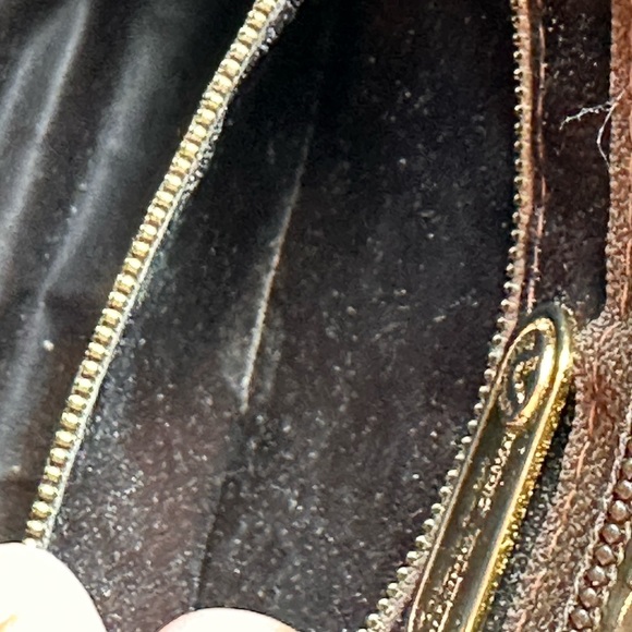 Valentino By Mario Valentino Black and Gray Toiletry Bag
Fair condition - Picture 5 of 9